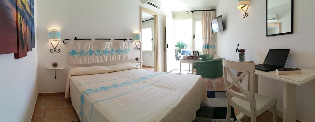 La Plage Noire Resort Marina di Sorso Exterior foto